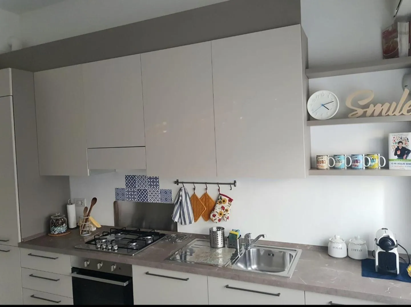 Appartamento Smile House. Intero Trilocale 15 Min. Dal Centro Milano Italia